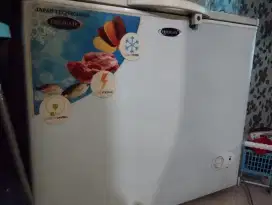Frezzer box 200liter