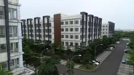 RUKO 5,5 LANTAI ADA PRIVATE LIFT LINGKUNGAN BAGUS UNTUK PERKANTORAN