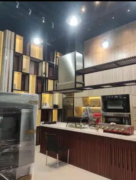 Dijual gudang mewah plus kantor siap huni di pik terbagus