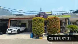 Rumah Gandeng Bagus 1½ Lt  Di Cluster Elverde Kota Deltamas Cikarang