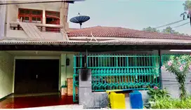 Dijual Rumah Bendul Merisi Selatan