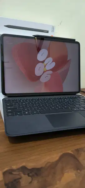 Xiaomi 6S Pro + Focus Pen + Xiaomi Keyboard