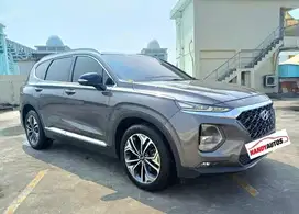 Hyundai Santa Fe XG Diesel Tahun 2018 Automatic Abu abu Metalik