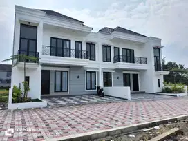 RUMAH MEWAH KLASIK DEKAT PEMDA SLEMAN