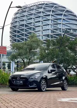 mazda 2 R sky active