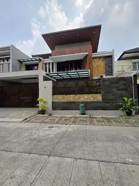 Dijual Rumah siap huni di Komplek Pondok kelapa Duren Sawit Jakarta