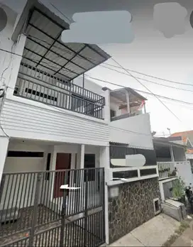 DIJUAL RUMAH MINIMALIS 2 LT SIAP HUNI DI RAWAMANGUN JAKARTA TIMUR