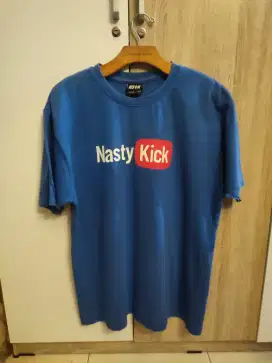 Kaos nastykick original size L preloved