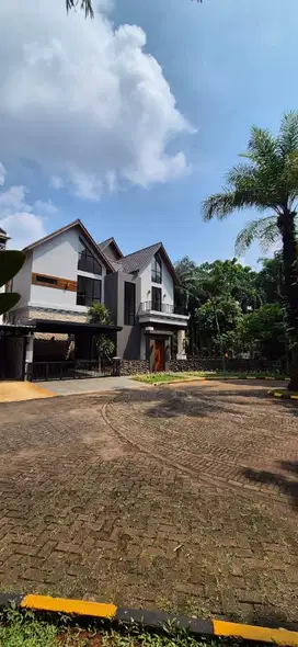 Rumah Cantik Rasa Villa Di Bali 3 Lantai Puspitaloka BSD