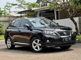 Lexus RX 270 At Hitam 2011. SUV Premium Nyaman dan Bertenaga