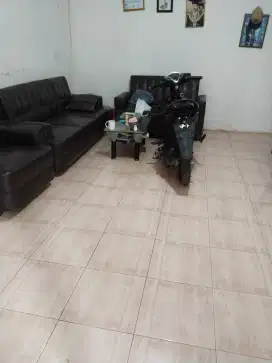 Dijual rumah siap huni, butuh uang lokasi strategid