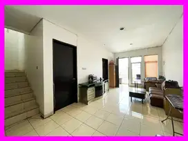 dhyana Rumah uk 7x18m di komplek taman ratu kebun jeruk