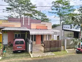 Rumah murah siap Huni depan kantor kecamatan gunungpati