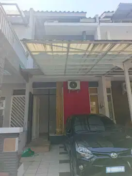 Sewa Rumah Cluster Layar Permai PIK 1