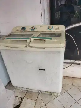 Jual mesin cuci Sanken 12 kg nyuci bisa ngeringin gak bisa