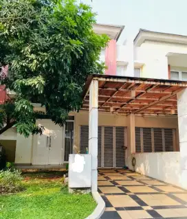 Di Jual Rumah Fress Di Dalam Komplek Sumarecon Bekasi (Siap Huni)