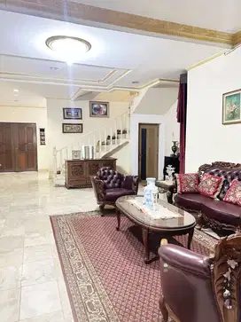 Rumah dihitung Tanah dijual MURAH di Cikini Bintaro