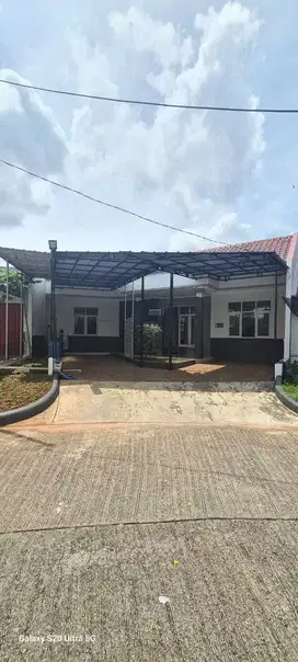 Disewa Rumah Mewah Taman Beverly Lippo Cikarang, 350 Juta/Tahun, Nego!