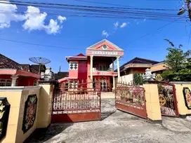 DIJUAL RUMAH HALAMAN LUAS JALAN MAYOR ZEN PALEMBANG