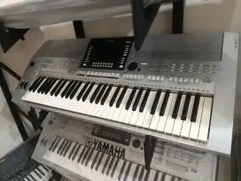 YAMAHA PSR S910 Keyboard Rumahan Keyboard Organ Tunggal Second Mulus