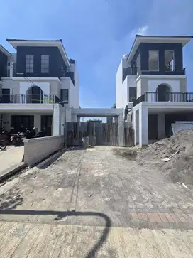 DE VILLA MAJAPAHIT Palebon Raya, Semarang Kota