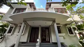Sewa Townhouse Mewah Fasilitas Lengkap di Cipete