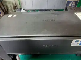 Epson L121 like new