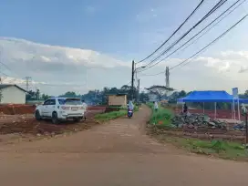 Rumah 2 Lantai Bergaya Klasik Modern – Cikeas, Jl. Swadaya