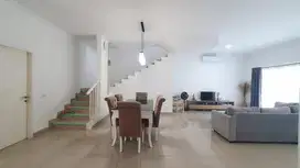 Dijual Rumah Hook Bagus Siap Huni Di Cluster Lantana JGC Jakarta