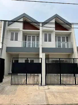Dijual rumah di kav Dki meruya utara