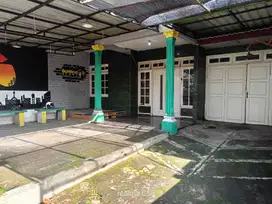 DIJUAL RUMAH MADYOPURO