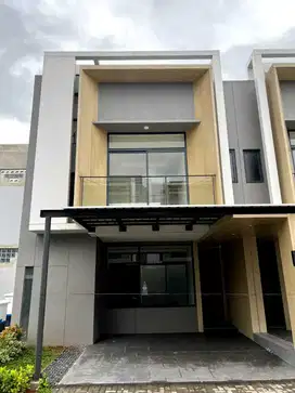 DISEWAKAN Rumah Masih Baru Full Furnished TANAKAYU CLUSTER CHAVA. BSD