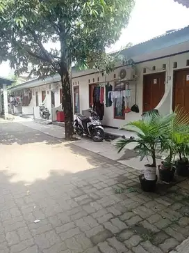 Dijual 70 Pintu Rumah Kontrakan full isi akses mobil