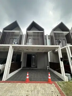 Rumah Hyra Graha Raya Dekat Transmart Semi Furnished (Rumah baru)