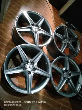 MERCEDES BENZ C250 R18