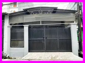 dhyana Disewa rumah ukuran 6x15m di jelambar