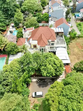 Dijual Tanah bonus Rumah Mewah Di Perumahan Pondok Kelapa Duren Sawit