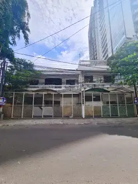 Rumah Dijual Casablanca, Saharjo - Tebet. Jalan Utama. SUPER NEGO