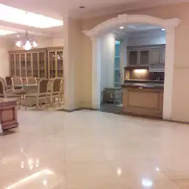 Rumah sewa Puri Kencana bagus, siap huni