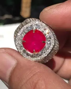 Ruby Burma Mogok Ring Emas Berlian