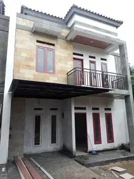 Rumah Ciputat Strategis Bebas Banjir Siap Huni