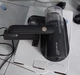 Kurumi bed vacuum cleaner hitam
