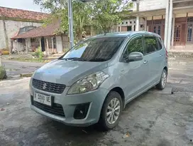 dijual suzuki ertiga GL 2012