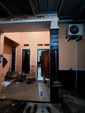 DISEWAKAN RUMAH CLUSTER DI LINGKUNGAN ASRI