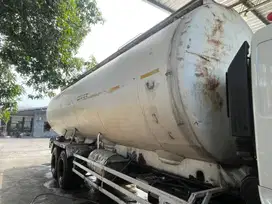 Tangki HiBlow Bulk Semen Curah Hi Blow ex Hino lohan