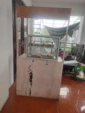 Jual cepat booth etalase sepaket - Nego