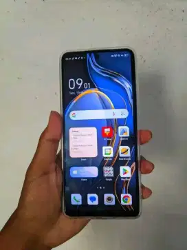 Tecno Pova 5 Pro 5G ram 8/256