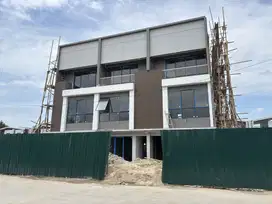Dijual ruko hadap jalan Taman Permata Hive Essence Lippo Karawaci