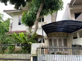 HOT SALE!!!RUMAH SIAP HUNI LOKASI STRATEGIS AMAN DAN NYAMAN