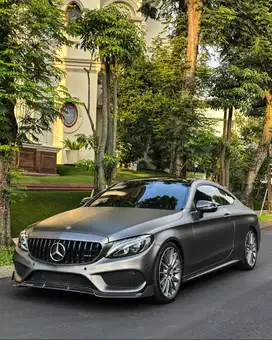 Mercedes benz C300 coupe amg 2017 mercy c300 coupe 2018 amg alcantara